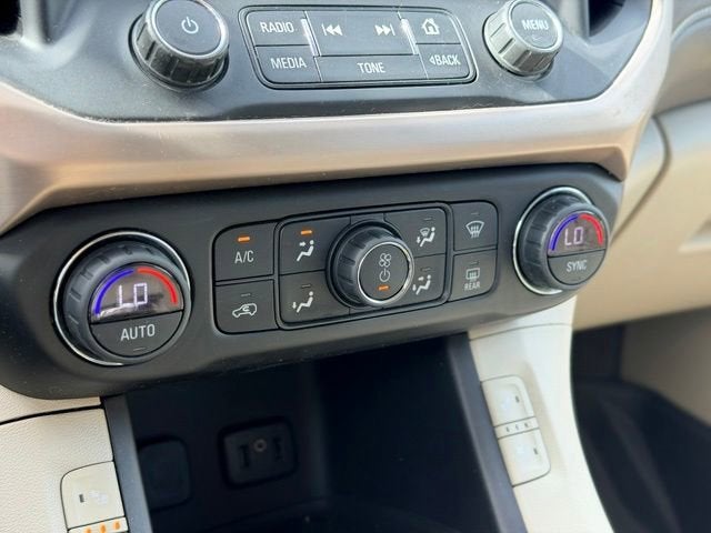 2018 GMC Acadia Denali - Photo 15