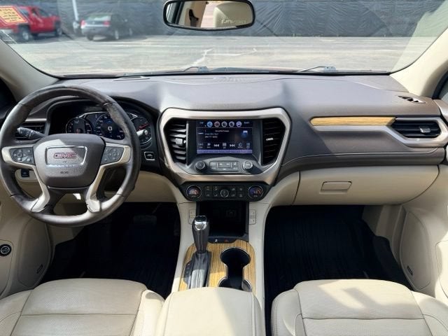 2018 GMC Acadia Denali