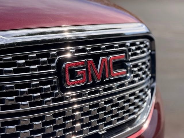 2018 GMC Acadia Denali - Photo 32