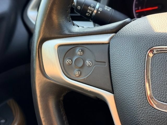 2017 GMC Acadia SLE