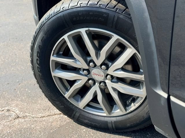 2017 GMC Acadia SLE