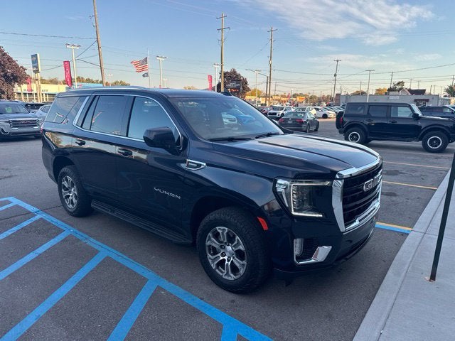 2022 GMC Yukon SLE