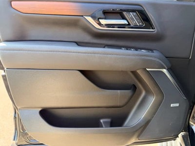 2025 GMC Yukon Denali