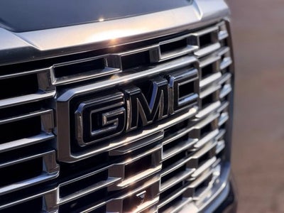 2025 GMC Yukon Denali