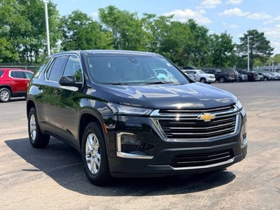 2023 Chevrolet Traverse LS
