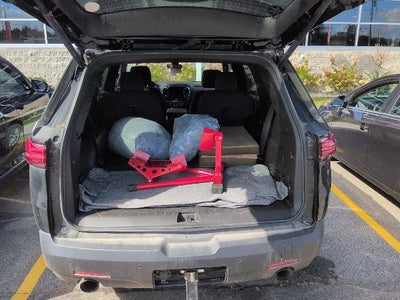 2022 Chevrolet Traverse LT Cloth