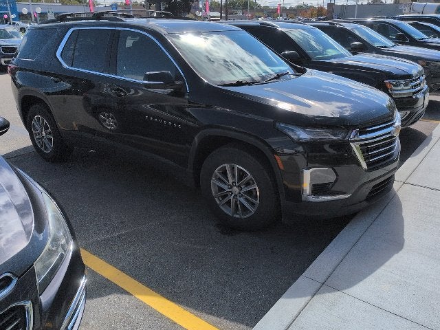 2022 Chevrolet Traverse LT Cloth