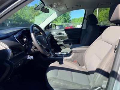 2018 Chevrolet Traverse LT Cloth