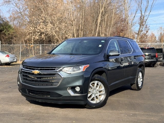 2020 Chevrolet Traverse LT Cloth