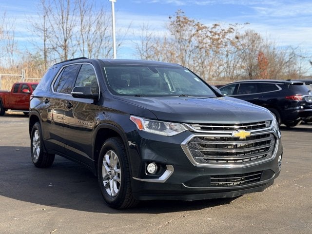 2020 Chevrolet Traverse LT Cloth