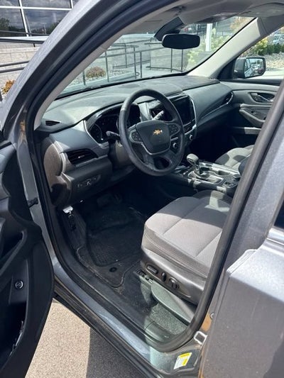 2021 Chevrolet Traverse LT Cloth