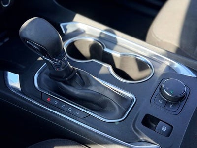 2024 Chevrolet Traverse Limited LT Cloth