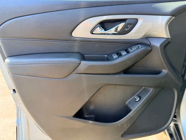 2024 Chevrolet Traverse Limited LT Cloth