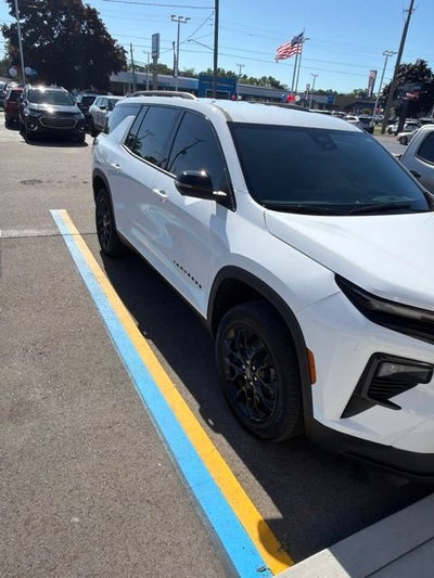 2024 Chevrolet Traverse LT
