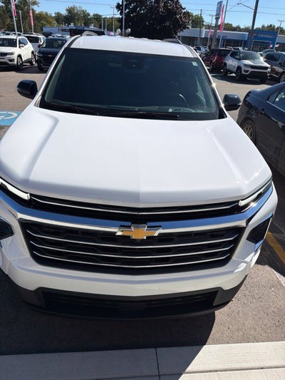 2025 Chevrolet Traverse LT