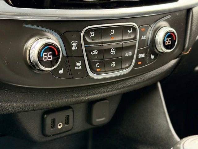 2019 Chevrolet Traverse LT Leather
