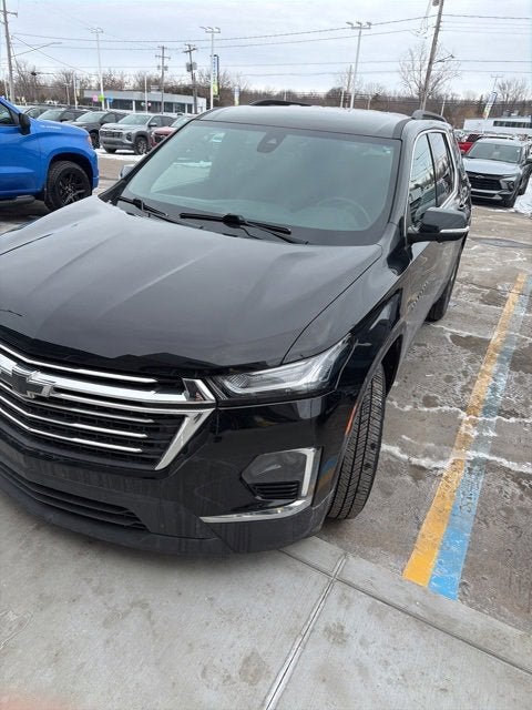 2023 Chevrolet Traverse LT Leather