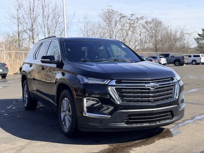 2023 Chevrolet Traverse LT Leather