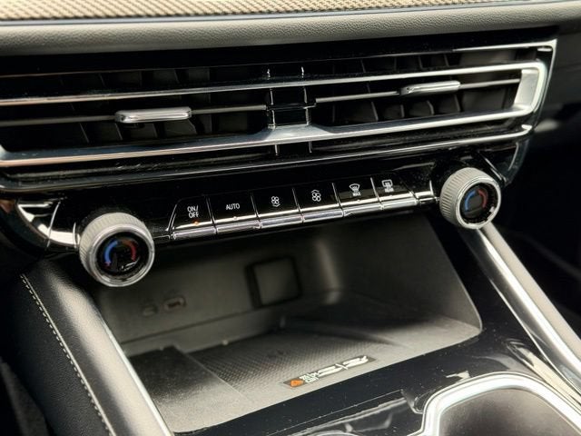 2025 Chevrolet Traverse High Country