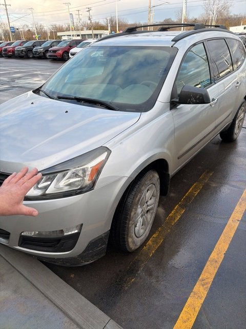 2017 Chevrolet Traverse LS