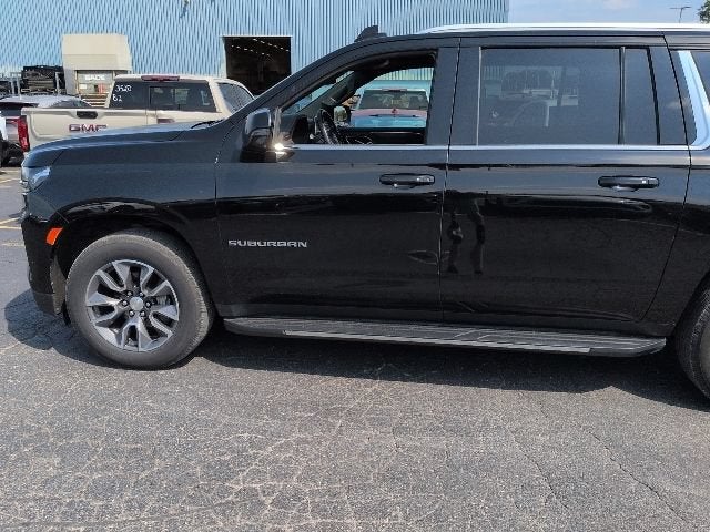 2021 Chevrolet Suburban LT