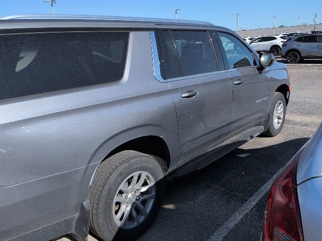 2021 Chevrolet Suburban LT