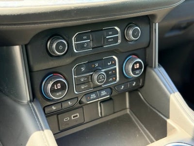 2022 Chevrolet Suburban LT
