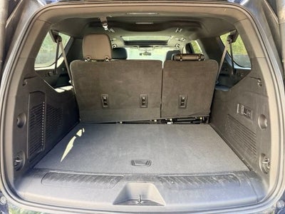 2022 Chevrolet Suburban LT