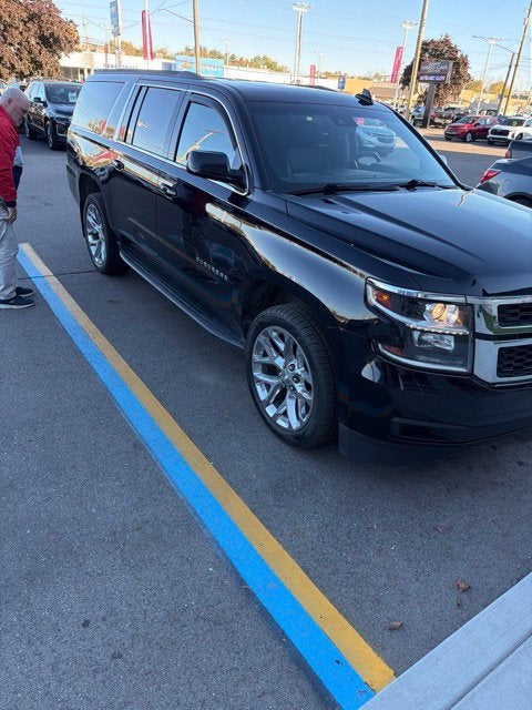 2019 Chevrolet Suburban LT