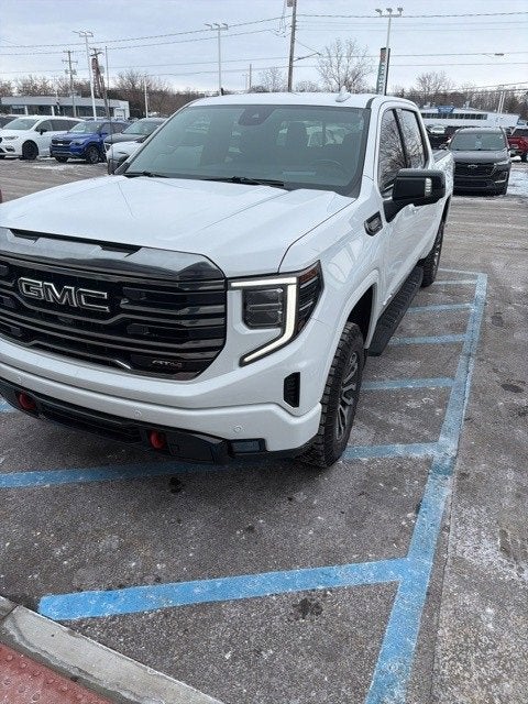 2022 GMC Sierra 1500 AT4