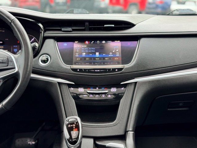 2017 Cadillac XT5 Luxury AWD