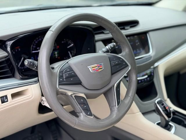 2019 Cadillac XT5 Premium Luxury AWD