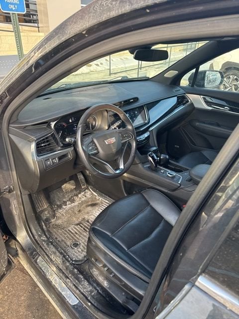 2022 Cadillac XT6 Premium Luxury