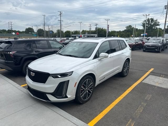 2023 Cadillac XT6 Sport