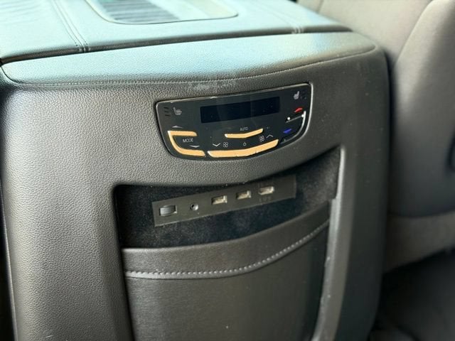 2018 Cadillac Escalade ESV Premium Luxury
