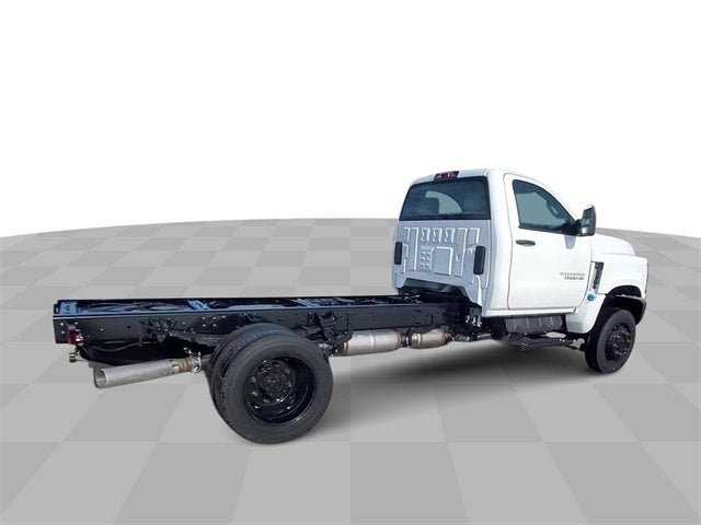 2024 Chevrolet Silverado 5500 HD Work Truck