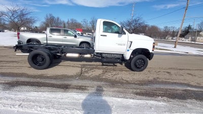2024 Chevrolet Silverado 5500 HD Work Truck