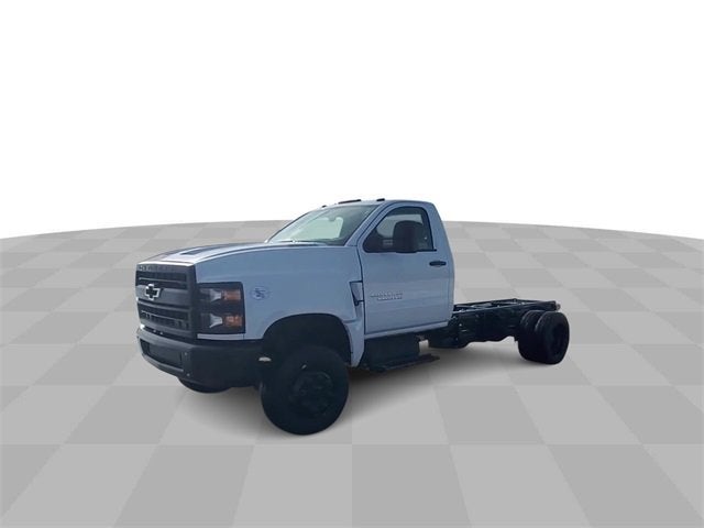 2024 Chevrolet Silverado 5500 HD Work Truck