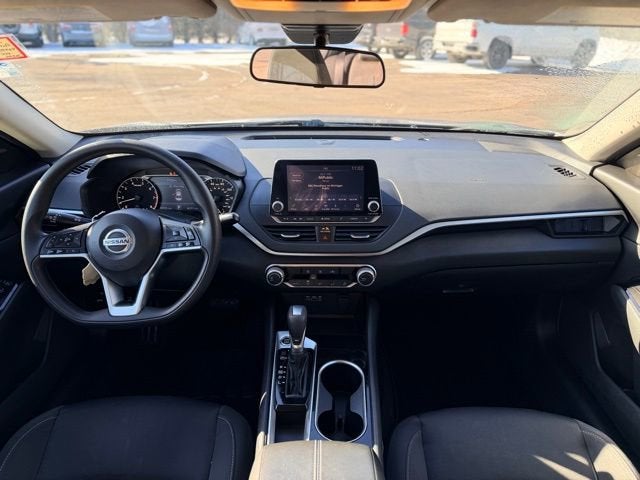 2021 Nissan Altima 2.5 SV