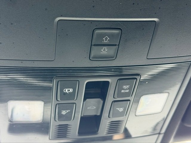 2020 Volkswagen Atlas Cross Sport 2.0T SE w/Technology R-Line