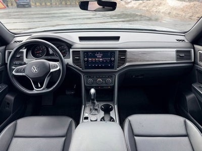 2020 Volkswagen Atlas Cross Sport 2.0T SE w/Technology R-Line