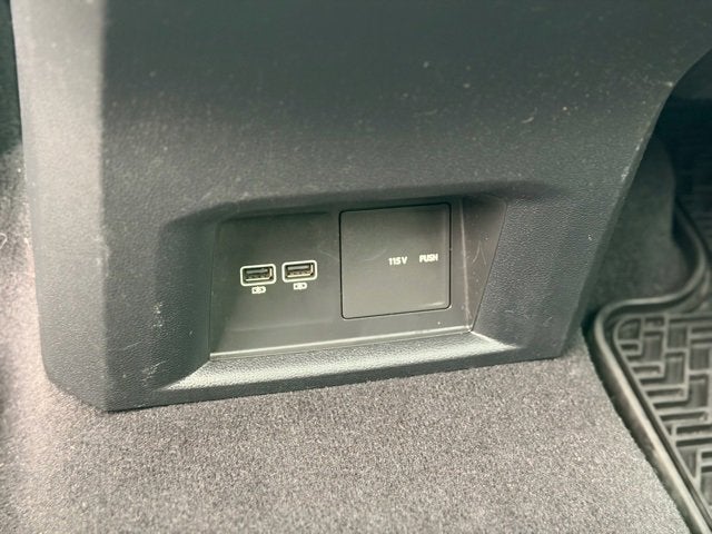 2020 Volkswagen Atlas Cross Sport 2.0T SE w/Technology R-Line