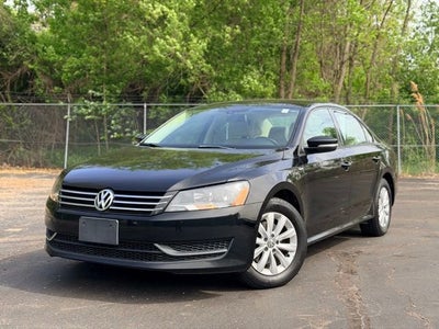 2014 Volkswagen Passat 1.8T Wolfsburg Edition