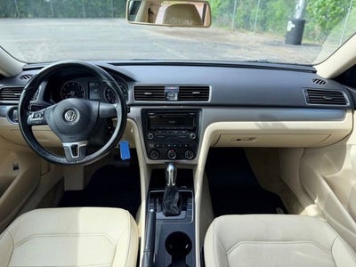 2014 Volkswagen Passat 1.8T Wolfsburg Edition