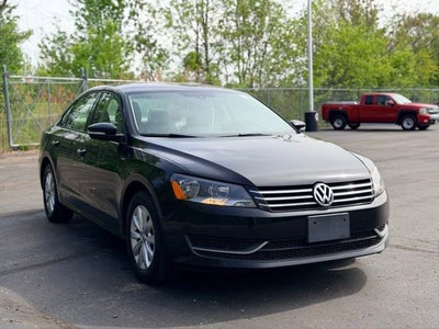 2014 Volkswagen Passat 1.8T Wolfsburg Edition