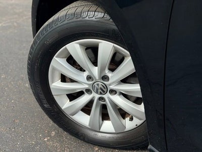 2014 Volkswagen Passat 1.8T Wolfsburg Edition