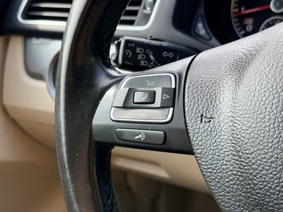 2014 Volkswagen Passat 1.8T Wolfsburg Edition