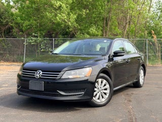 2014 Volkswagen Passat 1.8T Wolfsburg Edition