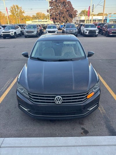 2016 Volkswagen Passat 1.8T SE