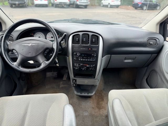 2007 Chrysler Town & Country LWB Touring